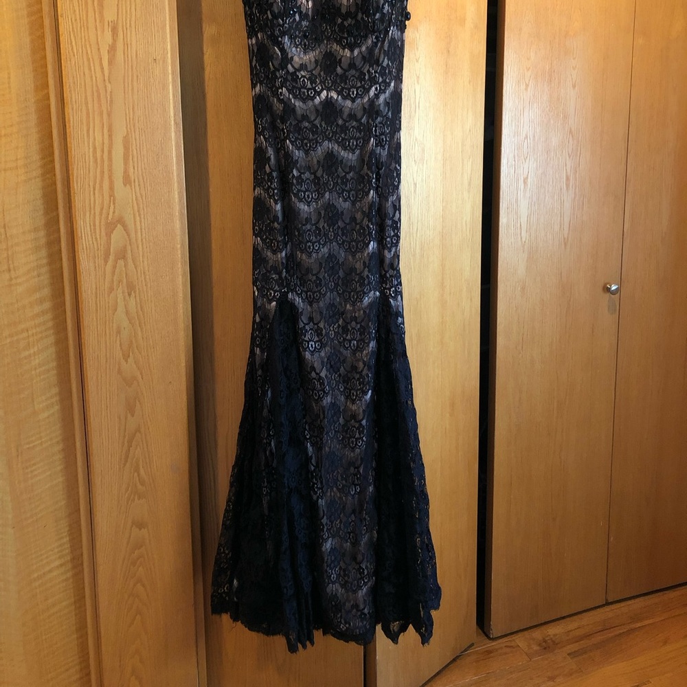 Prom dress - Picture 2 of 5